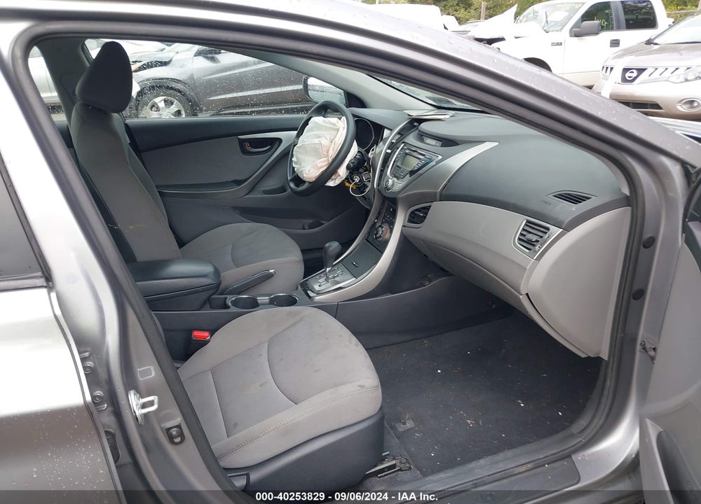 2013 HYUNDAI ELANTRA GLS VIN: KMHDH4AE8DU583195