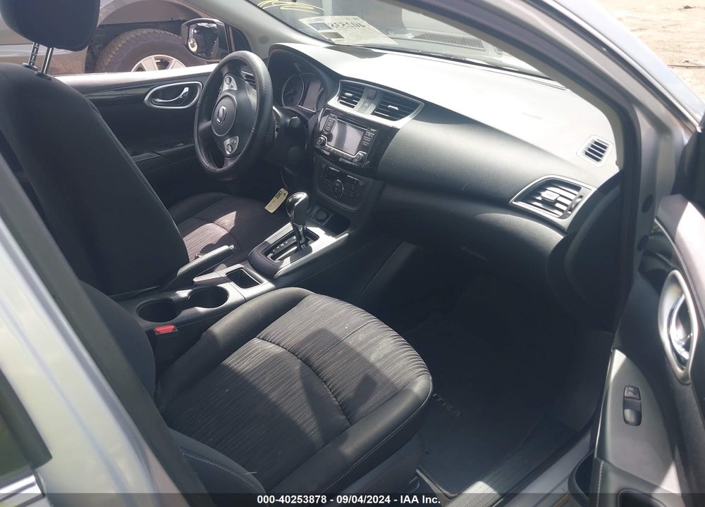 2018 NISSAN SENTRA SV VIN: 3N1AB7AP0JL621801