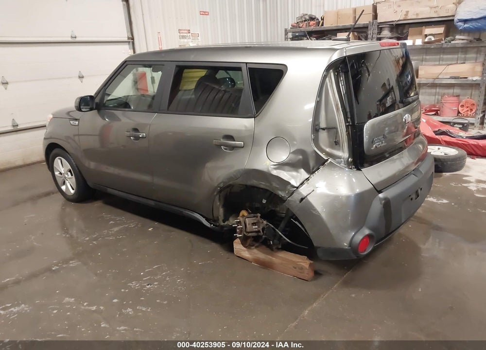2016 KIA SOUL VIN: KNDJN2A26G7394817