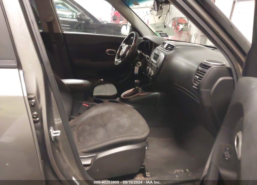 2016 KIA SOUL VIN: KNDJN2A26G7394817