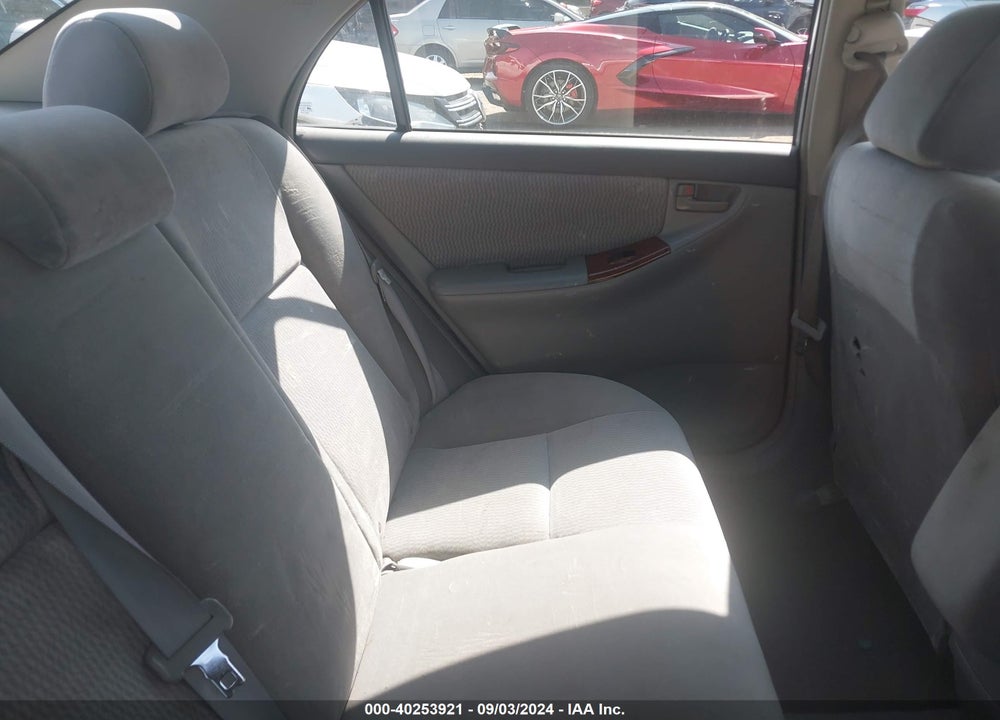 2005 TOYOTA COROLLA LE VIN: 2T1BR30E15C456582