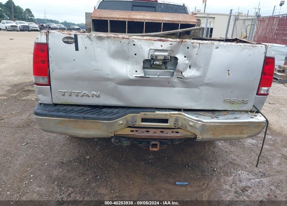 2004 NISSAN TITAN SE VIN: 1N6AA06A04N588392