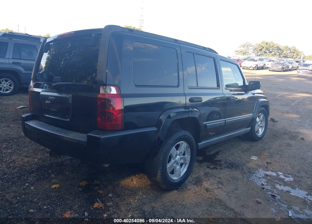 2006 JEEP COMMANDER VIN: 1J8HH48NX6C157246