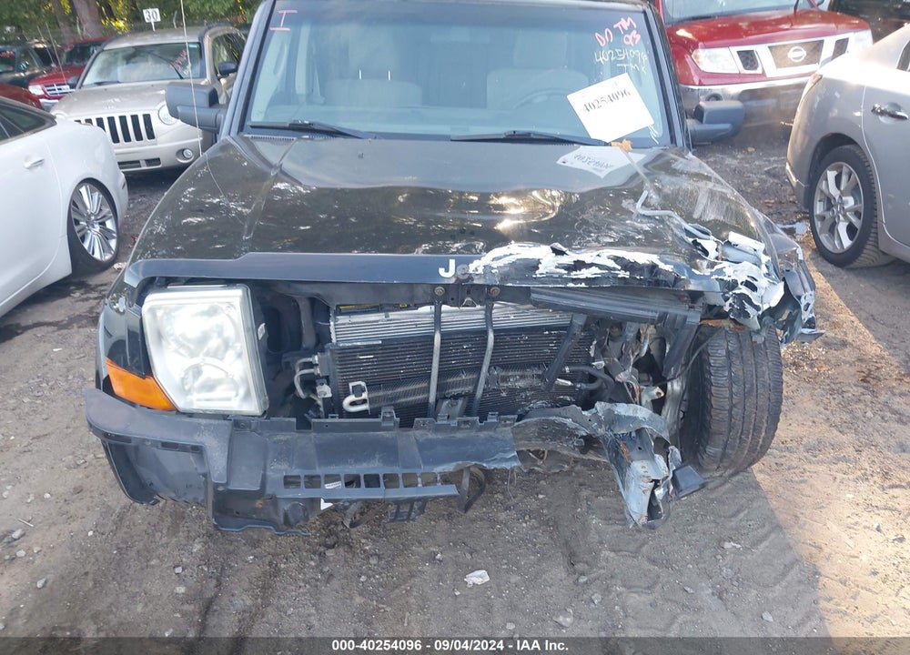 2006 JEEP COMMANDER VIN: 1J8HH48NX6C157246