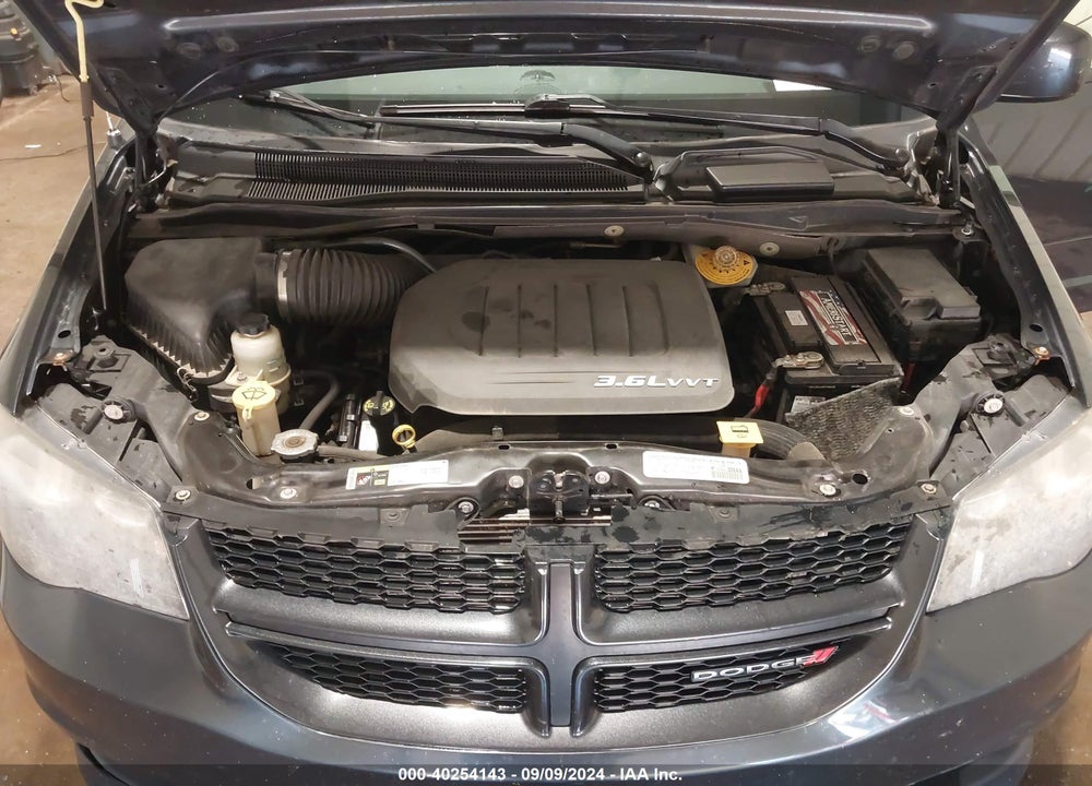 2014 DODGE GRAND CARAVAN R/T VIN: 2C4RDGEG0ER385437
