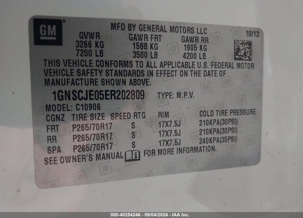 2014 CHEVROLET SUBURBAN 1500 LT VIN: 1GNSCJE05ER202809