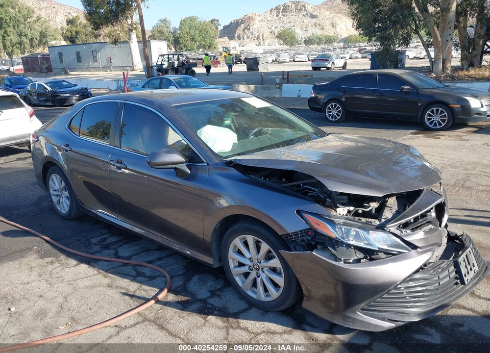 2020 TOYOTA CAMRY LE VIN: 4T1C11AK7LU369026