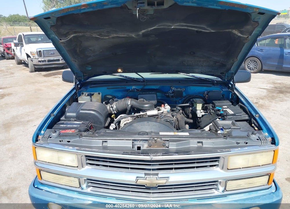 1997 CHEVROLET C1500 FLEETSIDE VIN: 1GBEC19R0VE144683