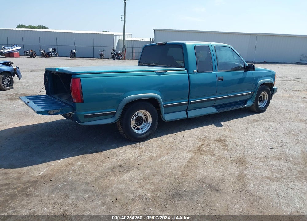 1997 CHEVROLET C1500 FLEETSIDE VIN: 1GBEC19R0VE144683