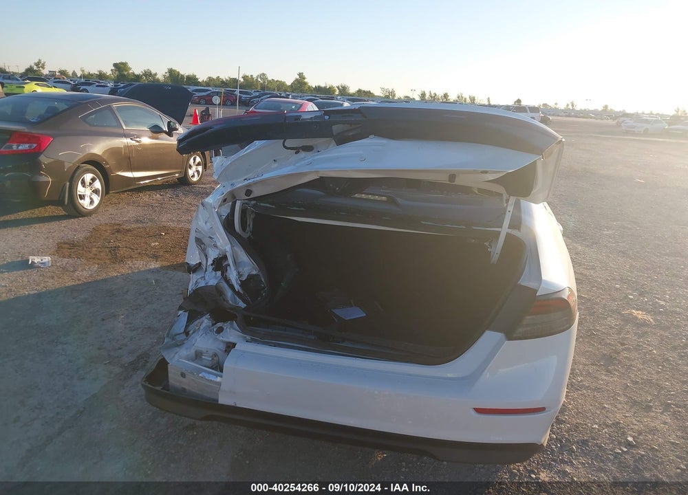 2023 HONDA ACCORD LX VIN: 1HGCY1F20PA009226