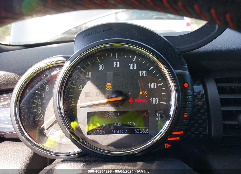 2015 MINI HARDTOP COOPER S VIN: WMWXU3C59F2B55767