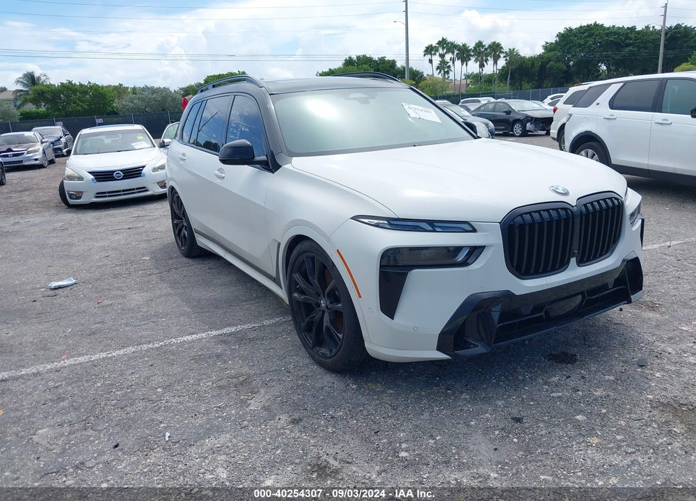 2024 BMW X7 XDRIVE40I VIN: 5UX23EM03R9T66775