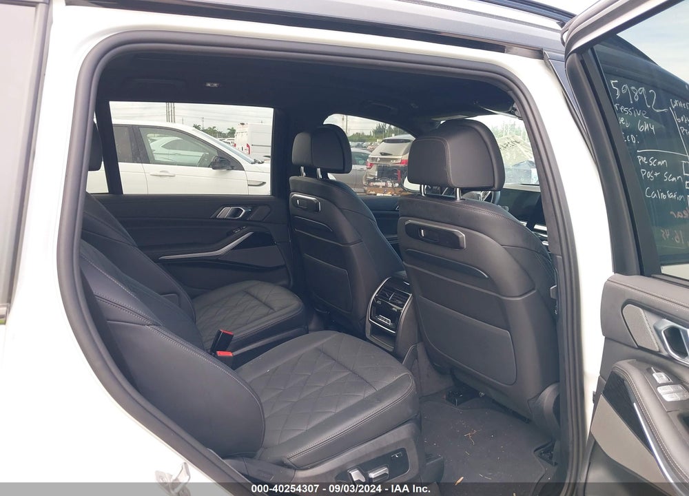 2024 BMW X7 XDRIVE40I VIN: 5UX23EM03R9T66775