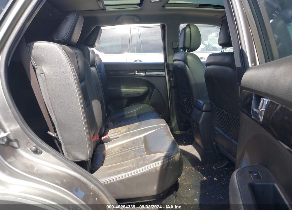 2011 KIA SORENTO EX V6 VIN: 5XYKU4A23BG103754