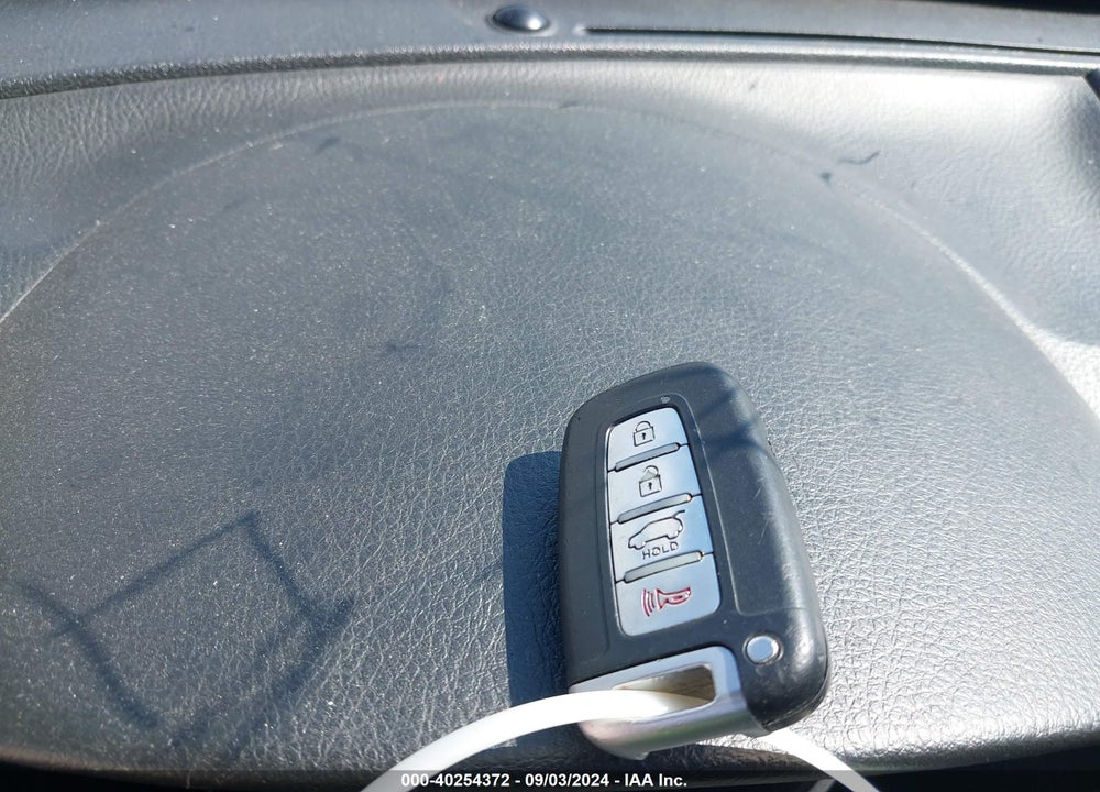 2011 KIA SORENTO EX V6 VIN: 5XYKU4A24BG104380