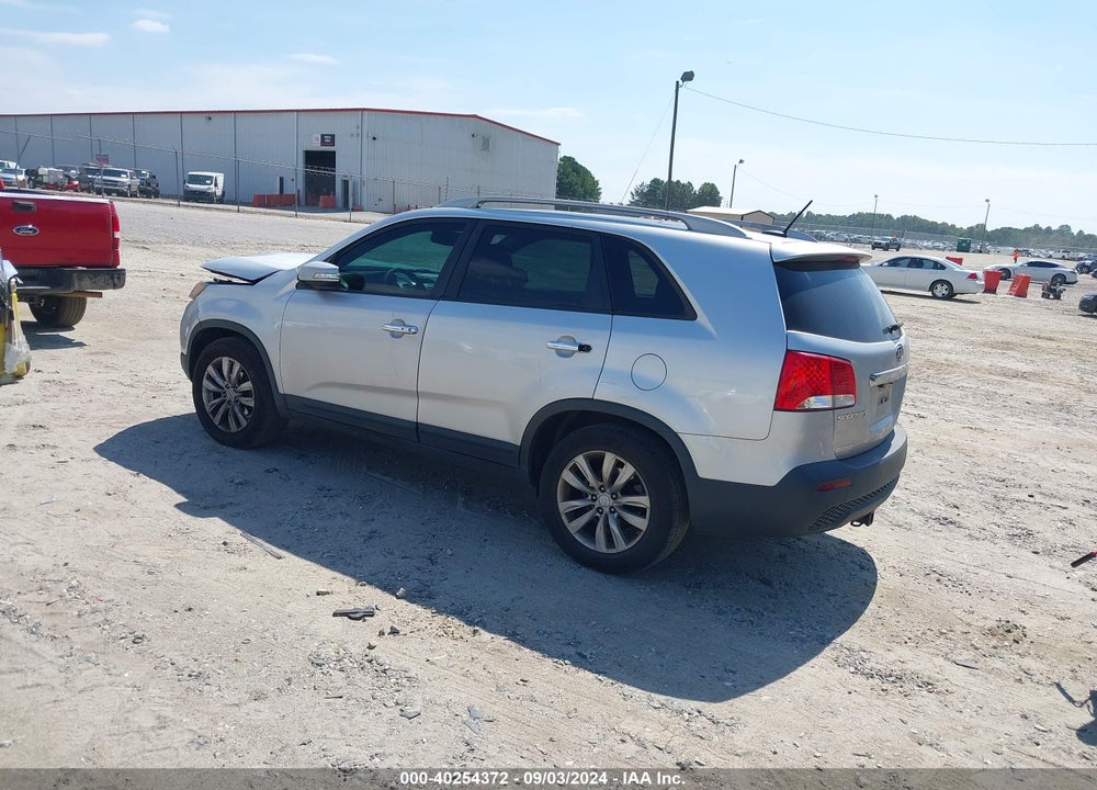 2011 KIA SORENTO EX V6 VIN: 5XYKU4A24BG104380