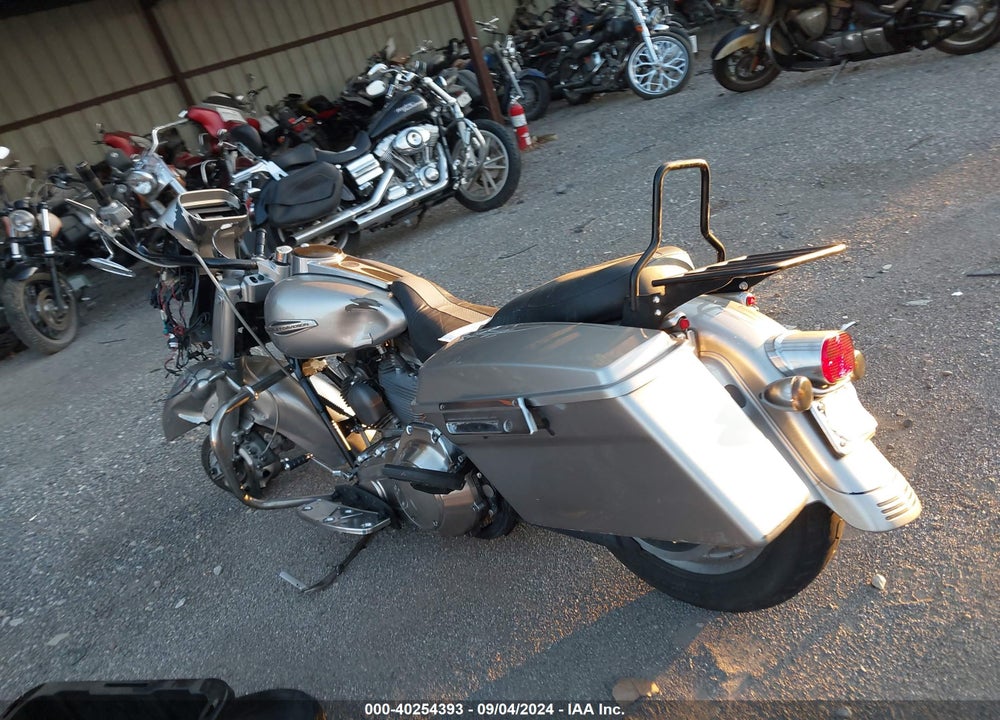2007 HARLEY-DAVIDSON FLTR VIN: 1HD1FS41X7Y665550
