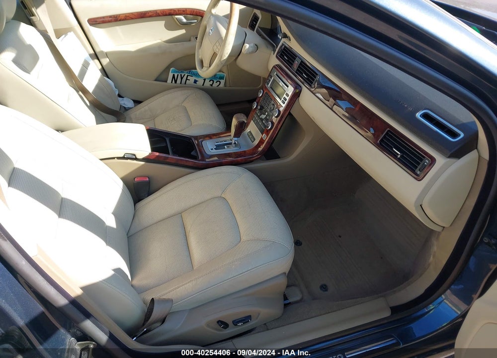 2008 VOLVO S80 V8 VIN: YV1AH852481058375