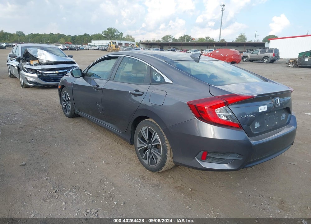 2018 HONDA CIVIC EX-T VIN: JHMFC1F39JX012812