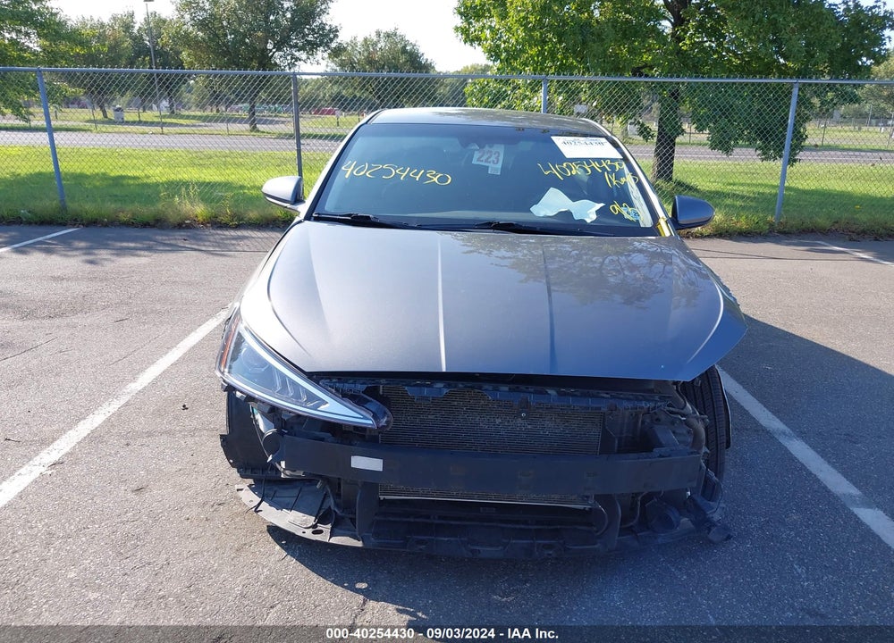 2020 HYUNDAI ELANTRA SE VIN: 5NPD74LF8LH503982