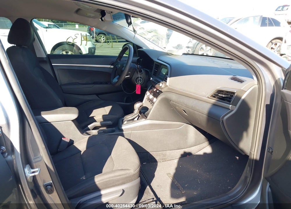 2020 HYUNDAI ELANTRA SE VIN: 5NPD74LF8LH503982