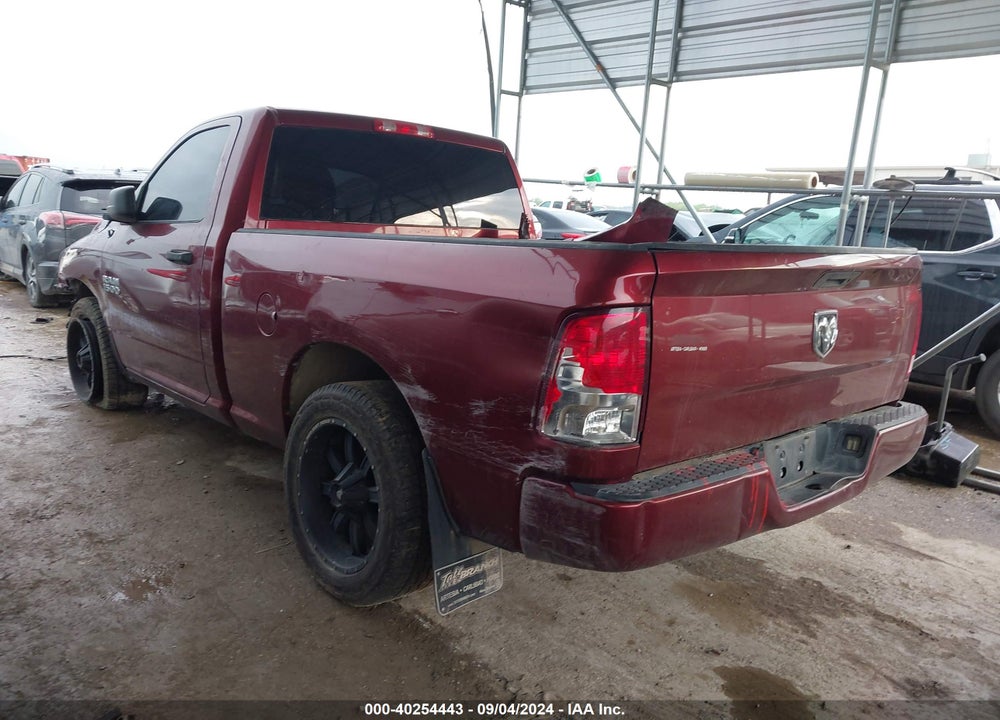 2016 RAM 1500 EXPRESS VIN: 3C6JR6AG3GG209805
