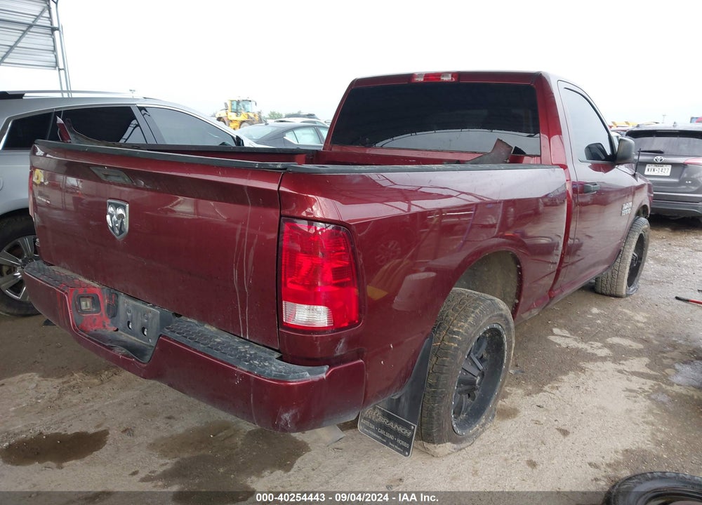 2016 RAM 1500 EXPRESS VIN: 3C6JR6AG3GG209805