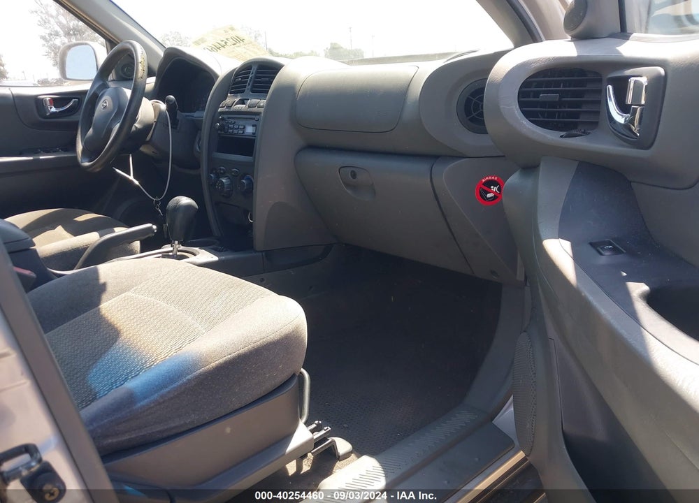 2003 HYUNDAI SANTA FE VIN: KM8SB12B63U356548