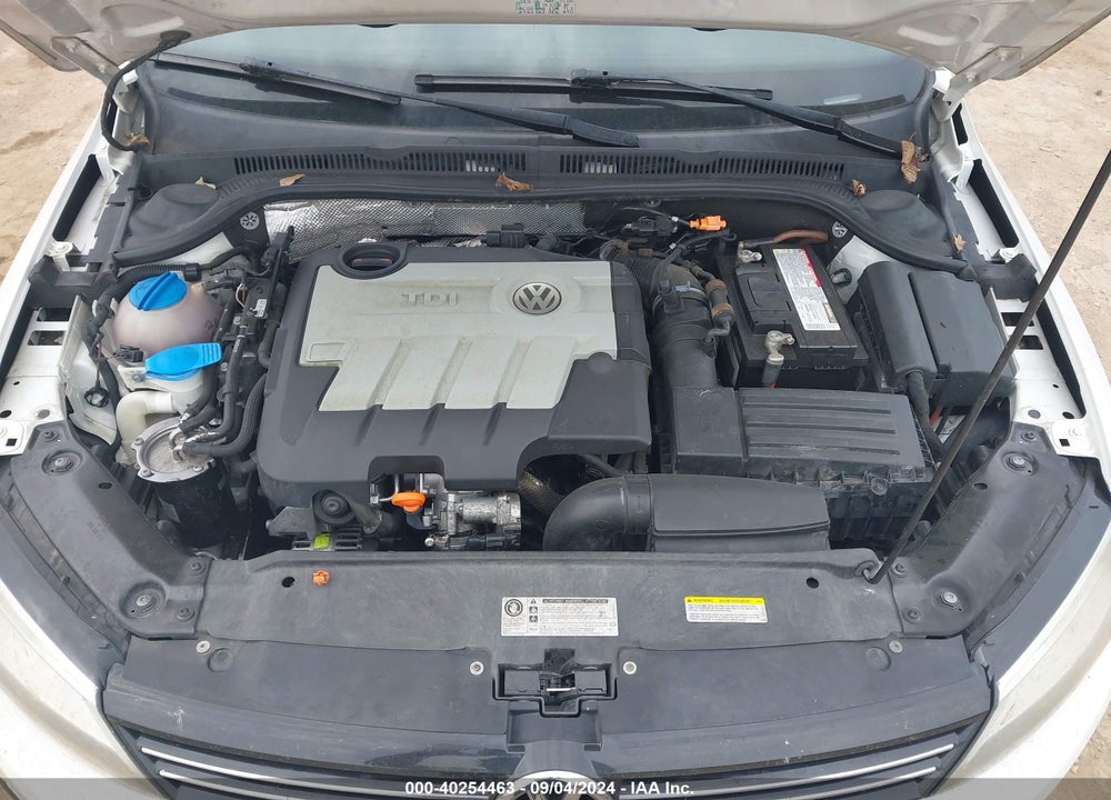 2013 VOLKSWAGEN JETTA 2.0L TDI VIN: 3VWLL7AJ1DM277700