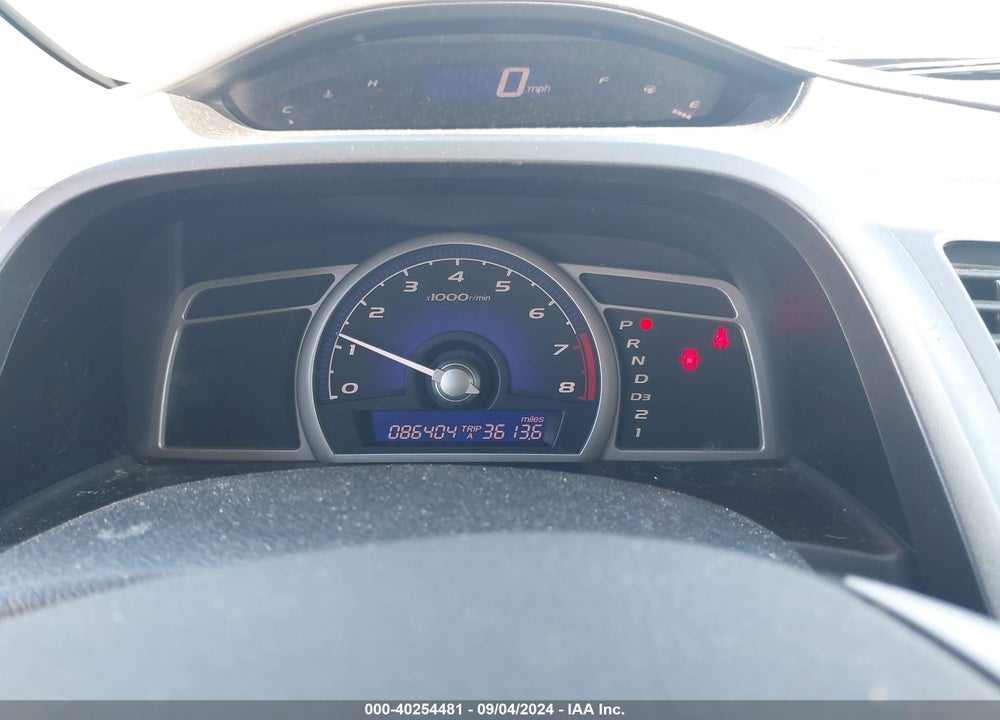 2010 HONDA CIVIC LX VIN: 2HGFA1F5XAH323907