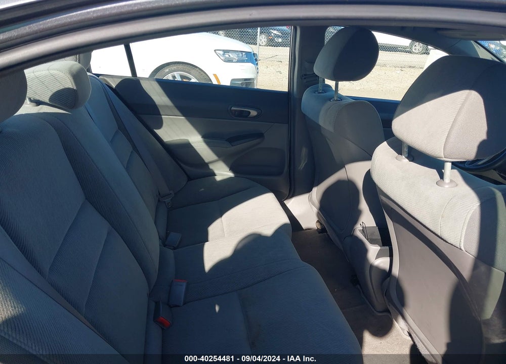 2010 HONDA CIVIC LX VIN: 2HGFA1F5XAH323907