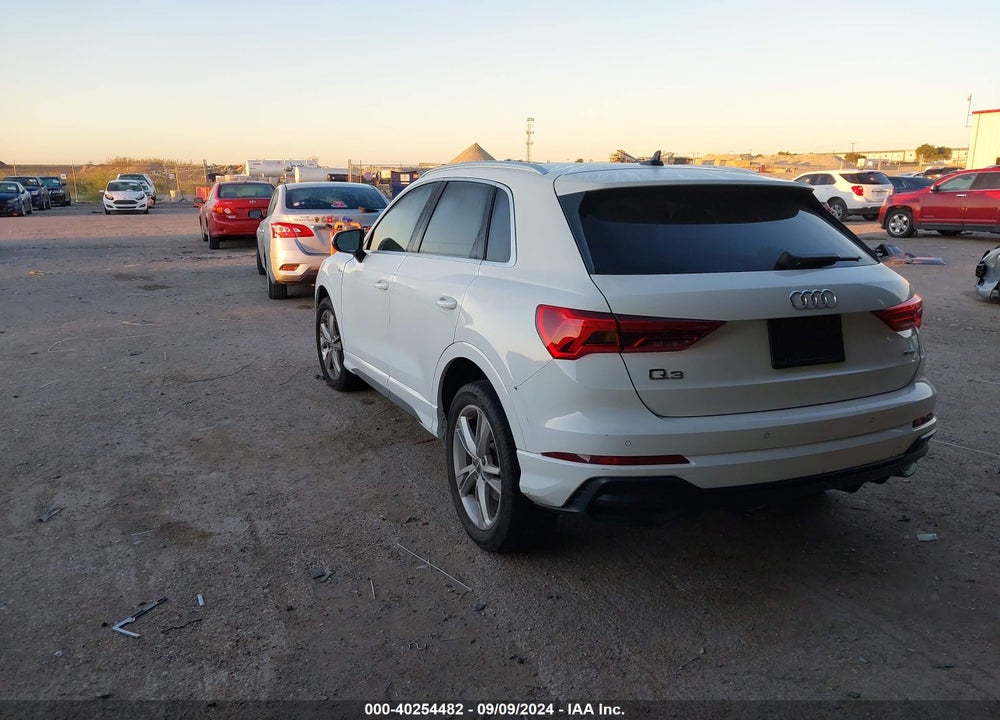 2019 AUDI Q3 2.0T S LINE PREMIUM VIN: WA1EECF39K1071800