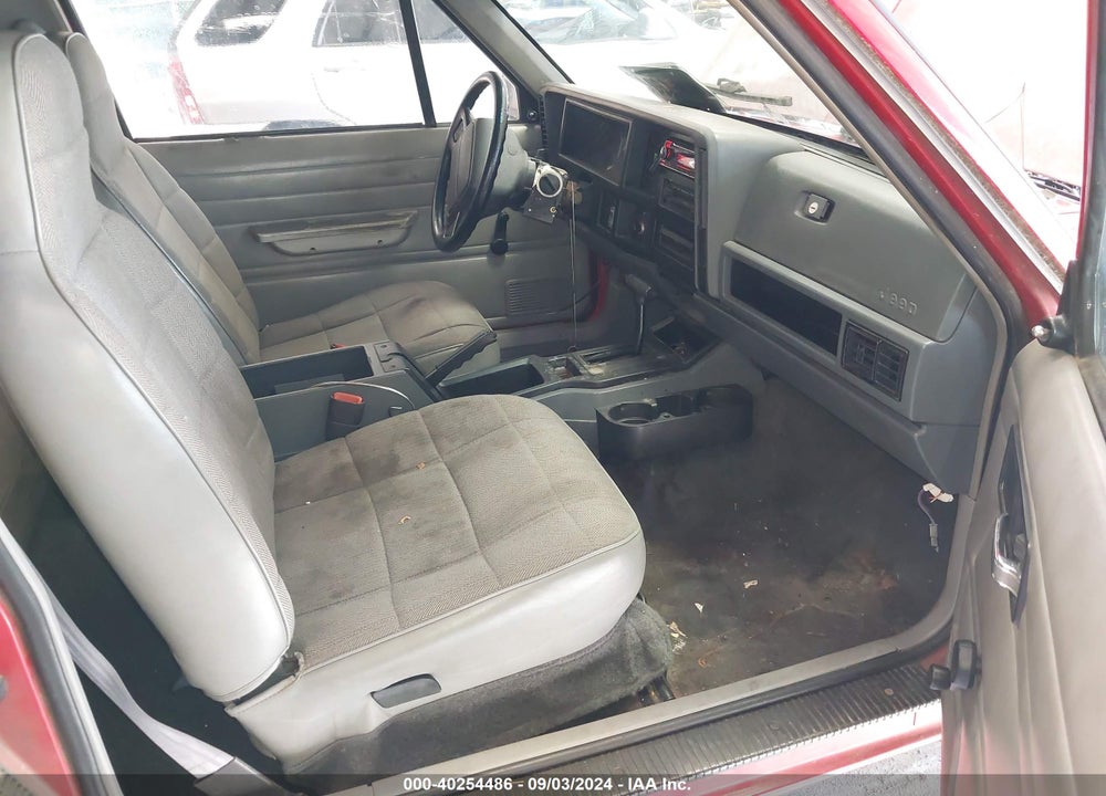 1996 JEEP CHEROKEE SE VIN: 1J4FT27S3TL224235
