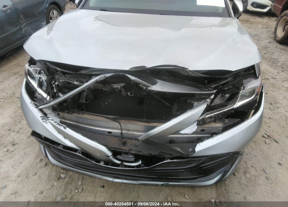 2019 TOYOTA CAMRY LE VIN: 4T1B11HK2KU824199