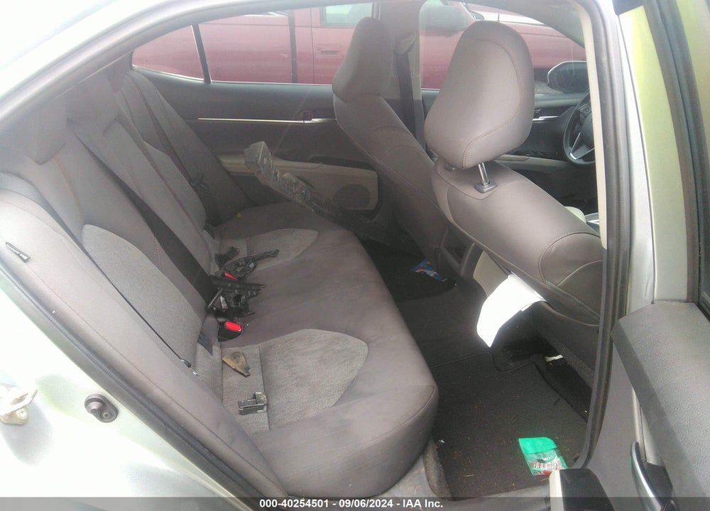 2019 TOYOTA CAMRY LE VIN: 4T1B11HK2KU824199