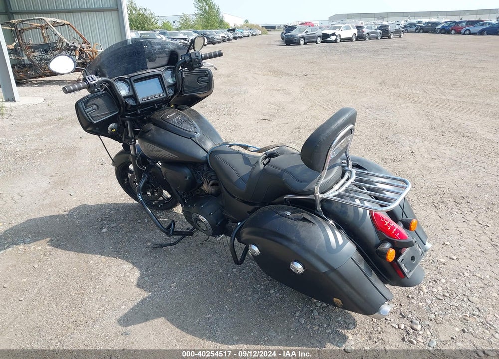 2018 INDIAN MOTORCYCLE CO. CHIEFTAIN DARK HORSE VIN: 56KTCDAA0J3366229