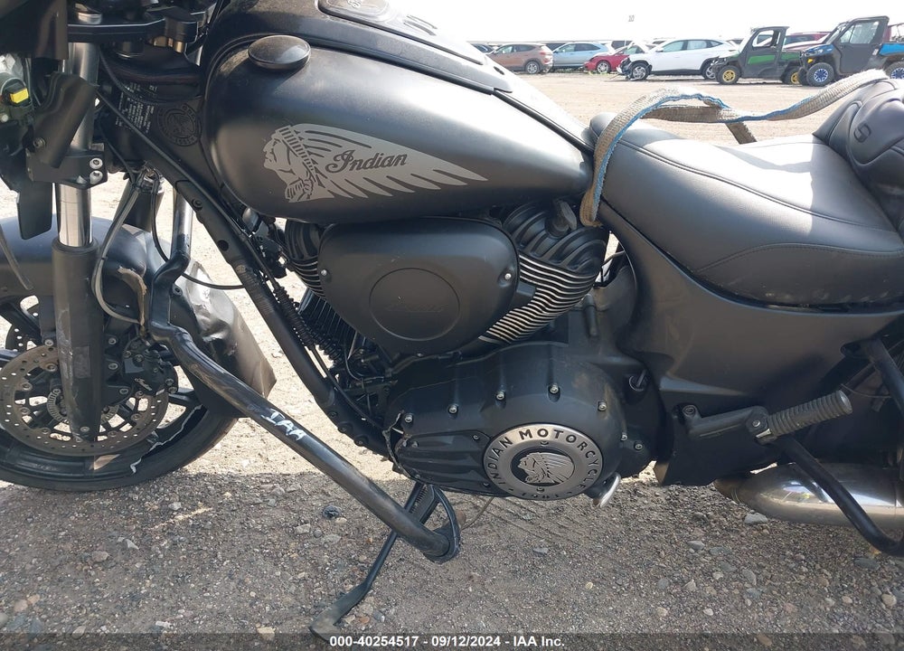 2018 INDIAN MOTORCYCLE CO. CHIEFTAIN DARK HORSE VIN: 56KTCDAA0J3366229