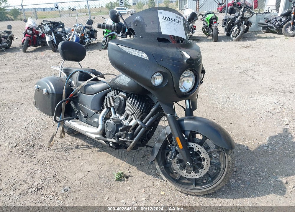 2018 INDIAN MOTORCYCLE CO. CHIEFTAIN DARK HORSE VIN: 56KTCDAA0J3366229