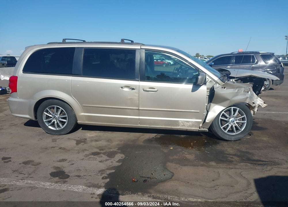 2014 DODGE GRAND CARAVAN R/T VIN: 2C4RDGEG0ER385826