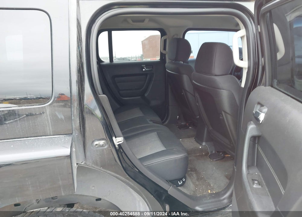 2006 HUMMER H3 SUV VIN: 5GTDN136468208605