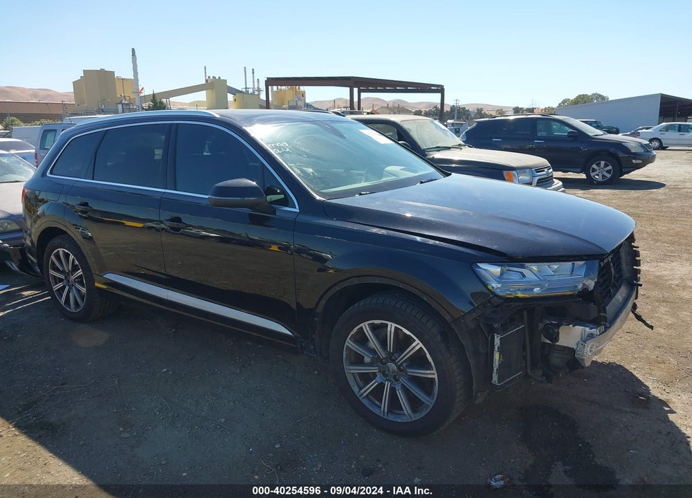 2017 AUDI Q7 3.0T PREMIUM VIN: WA1VAAF78HD015356