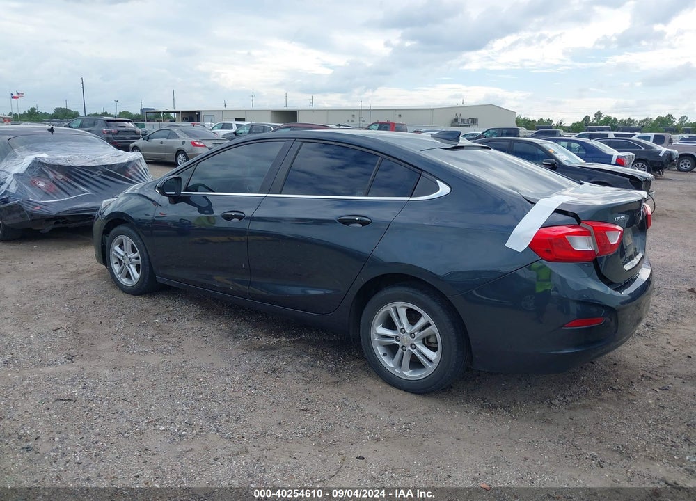 2017 CHEVROLET CRUZE LT AUTO VIN: 3G1BE5SM2HS560042