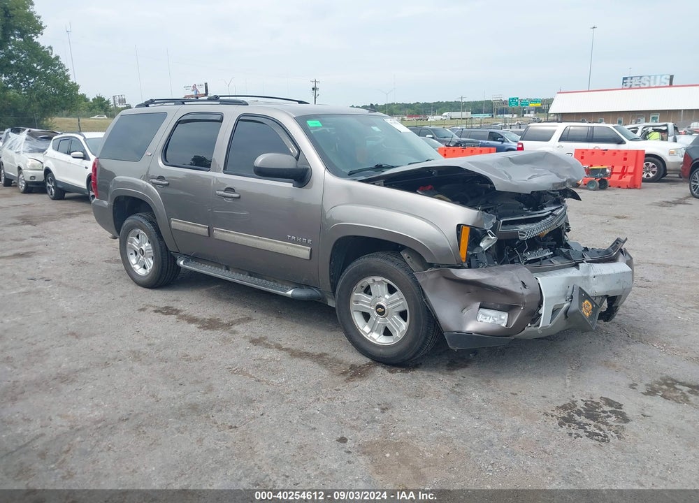 2014 CHEVROLET TAHOE LT VIN: 1GNSKBE02ER154484
