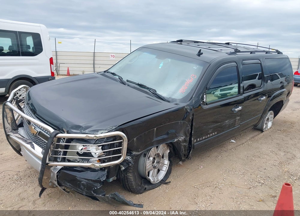 2008 CHEVROLET SUBURBAN 1500 LT VIN: 3GNFK163X8G174667