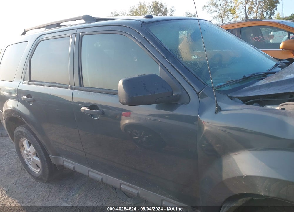 2009 FORD ESCAPE XLT VIN: 1FMCU03G29KC13149