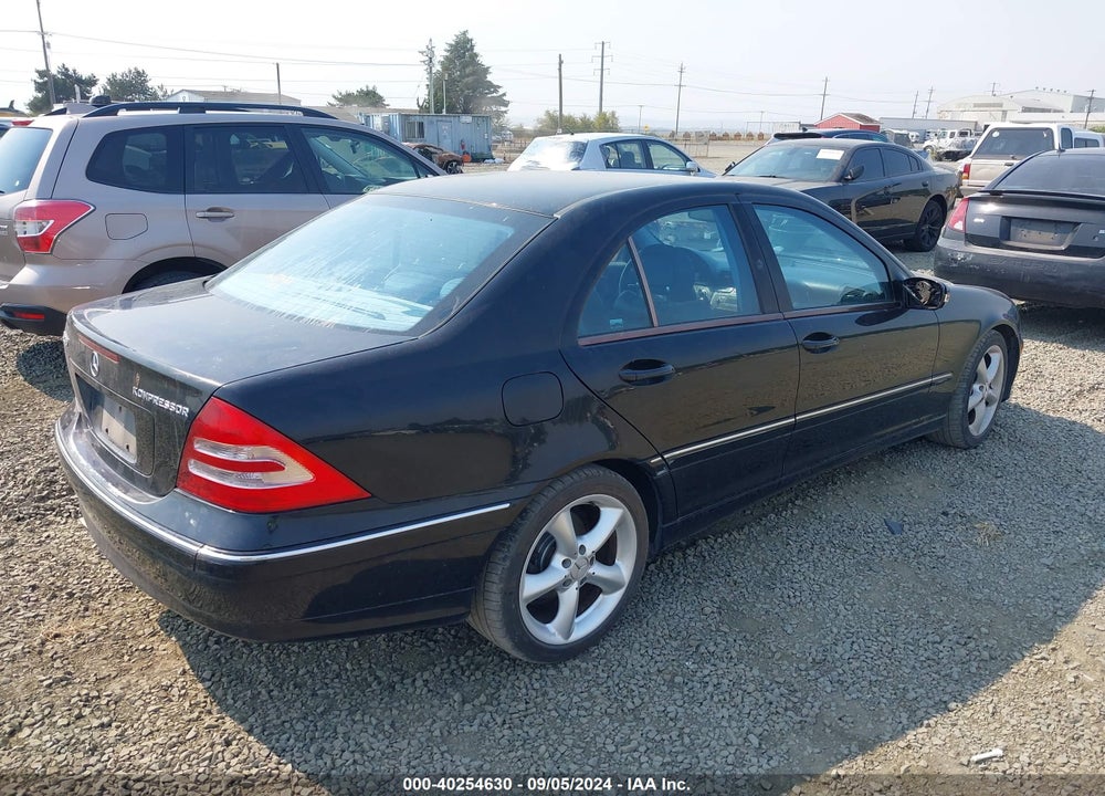 2004 MERCEDES-BENZ C 230 KOMPRESSOR SPORT/SPORT VIN: WDBRF40J44F547876