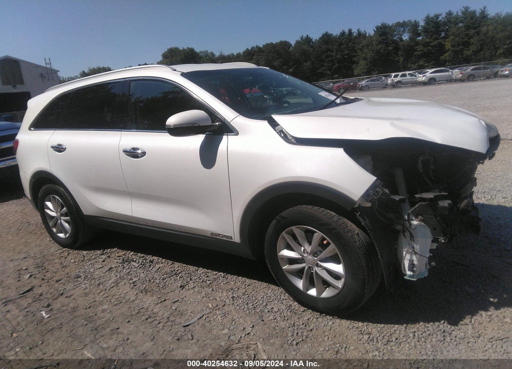 2017 KIA SORENTO 3.3L LX VIN: 5XYPGDA54HG335716