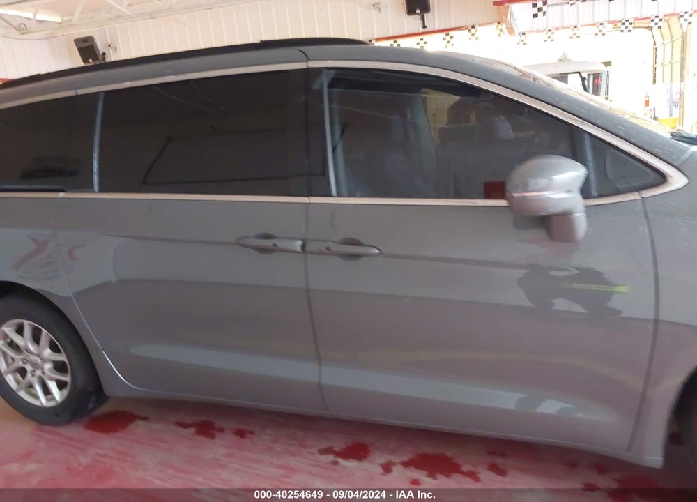 2022 CHRYSLER PACIFICA TOURING L VIN: 2C4RC1BG5NR188784