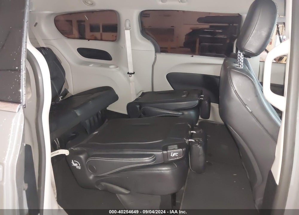 2022 CHRYSLER PACIFICA TOURING L VIN: 2C4RC1BG5NR188784