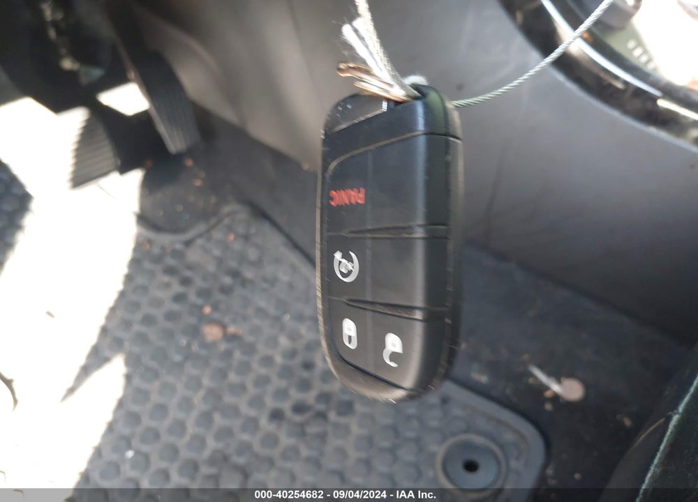 2019 JEEP COMPASS ALTITUDE 4X4 VIN: 3C4NJDBB2KT826783